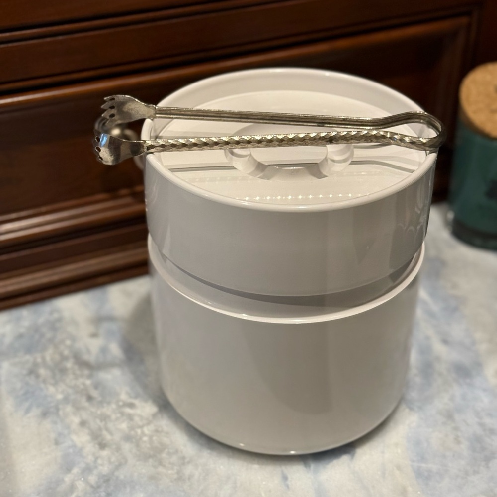 Heller 1970's Vintage White Ice Bucket by Sergio Asti